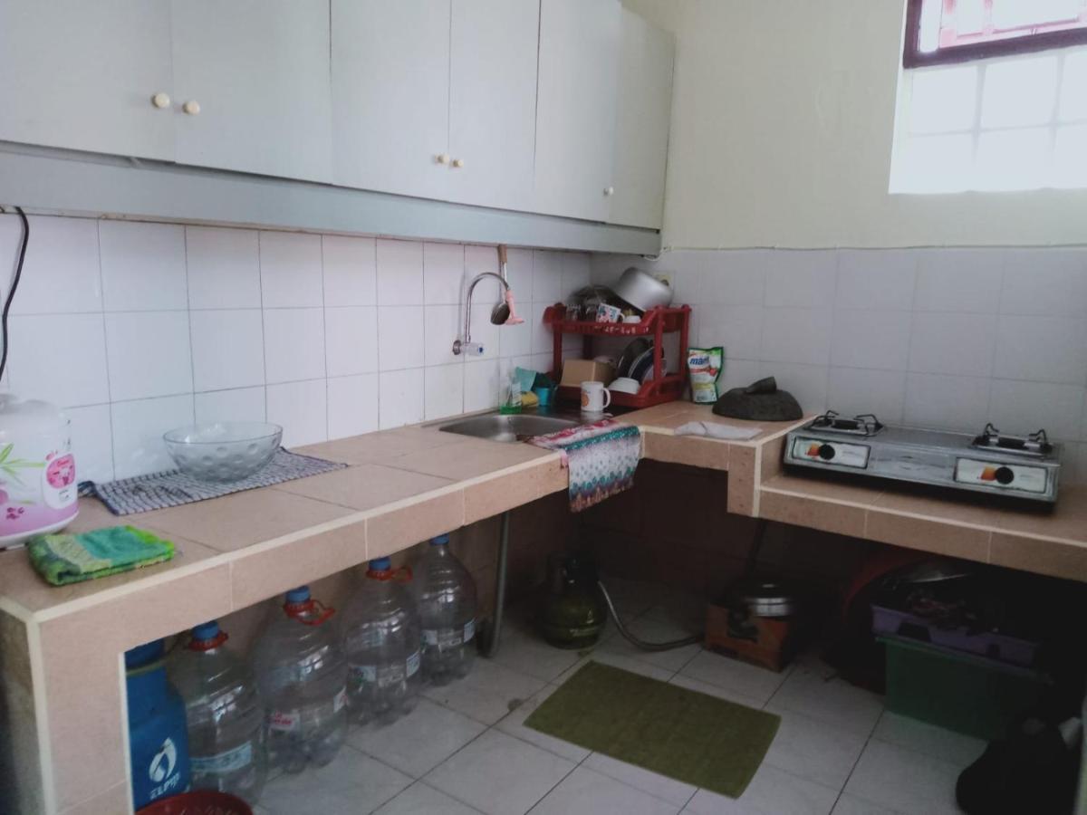Villa Musti Green Apple Cipanas Sindanglaya Esterno foto
